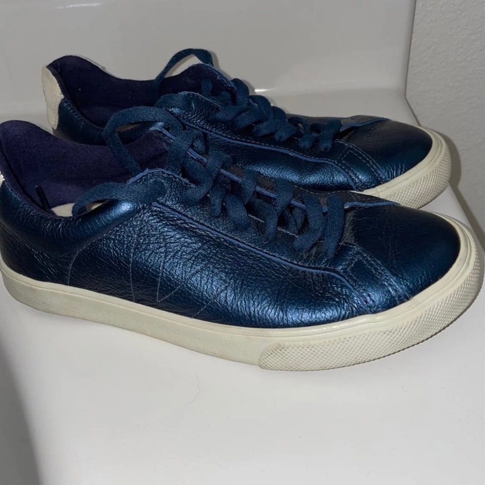 Veja sneakers